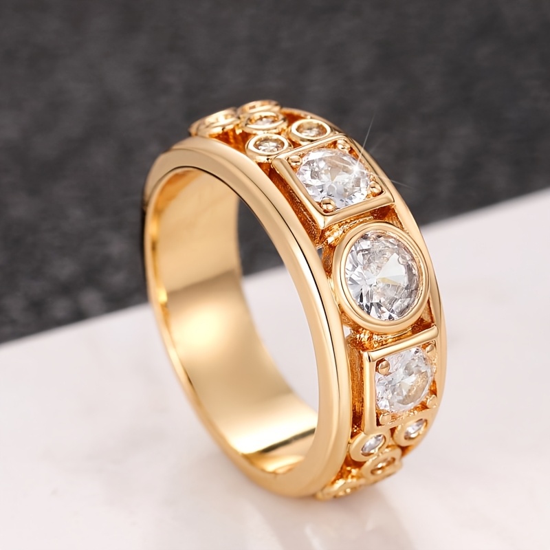 Geometric Round and Square Women's Ring, Exquisite Design